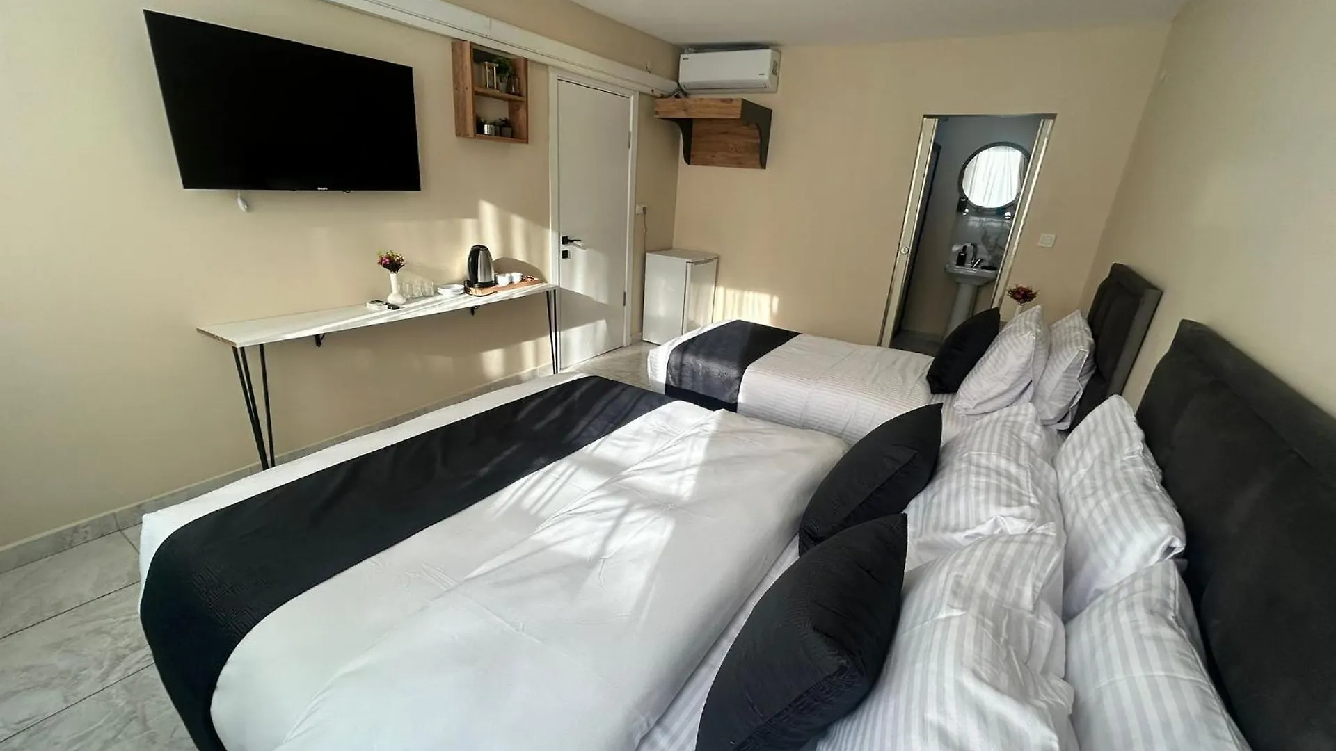 Istanbul Taksim Istiklal Street Casavilla Hotel 3*,