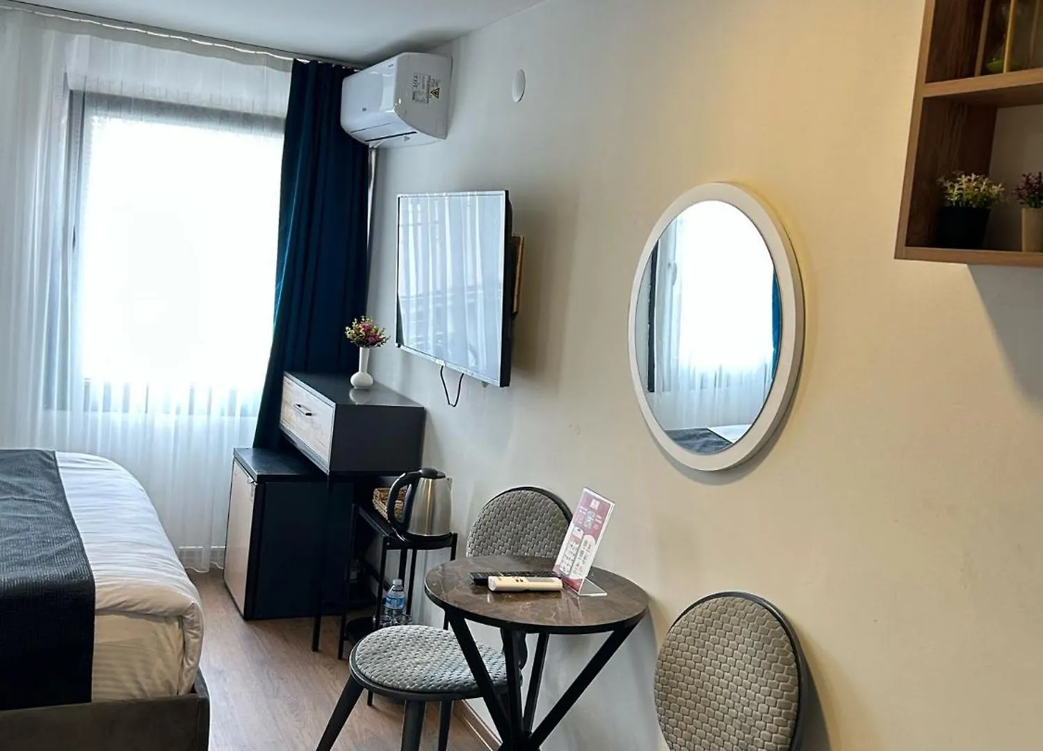 Istanbul Taksim Istiklal Street Casavilla Hotel トルコ