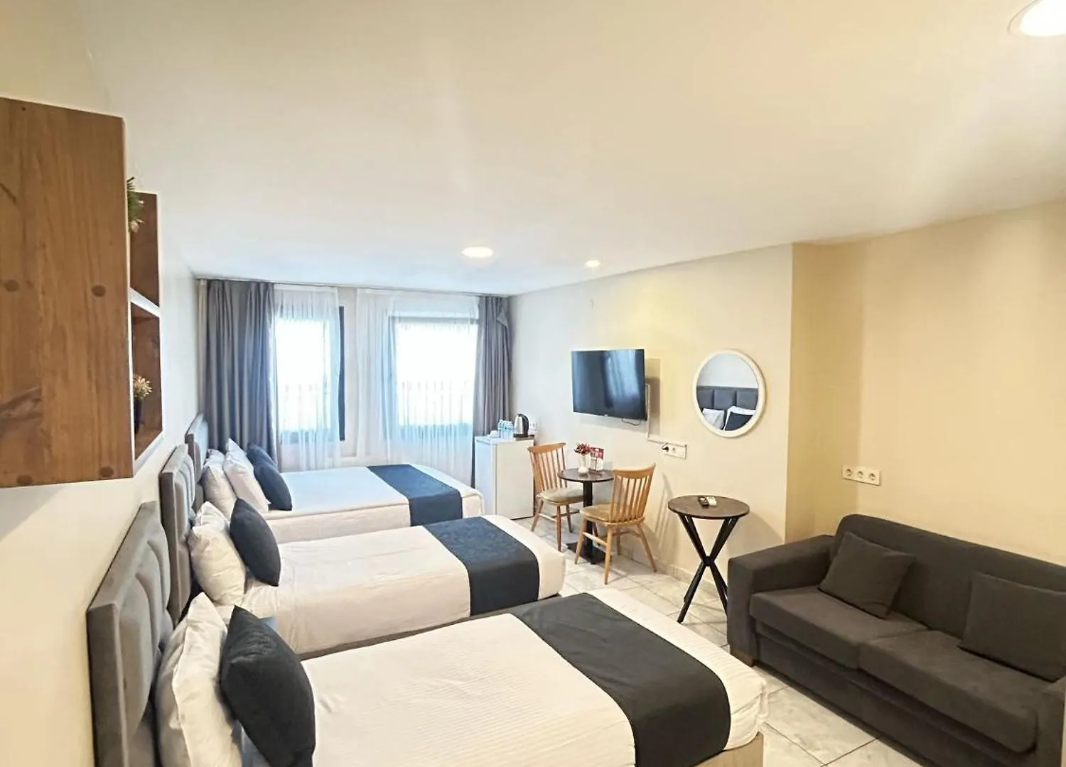 Istanbul Taksim Istiklal Street Casavilla Hotel