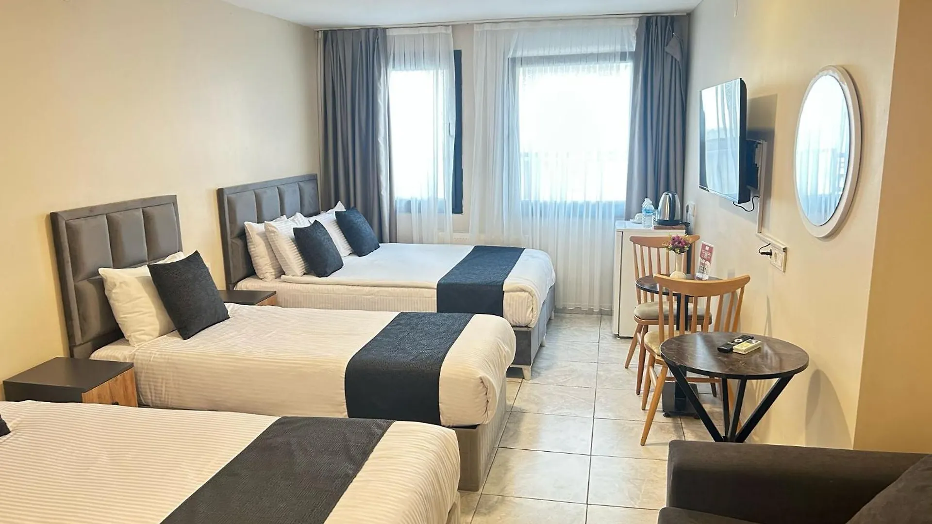 Istanbul Taksim Istiklal Street Casavilla Hotel