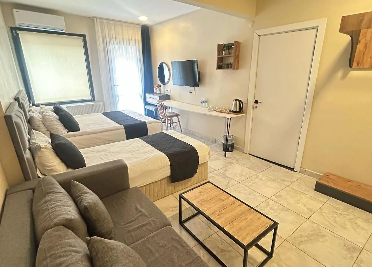 Istanbul Taksim Istiklal Street Casavilla Hotel 3*,