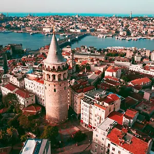 Отель Taksim Istiklal Street Kamilbey Sueites